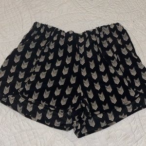 f21 arrow shorts